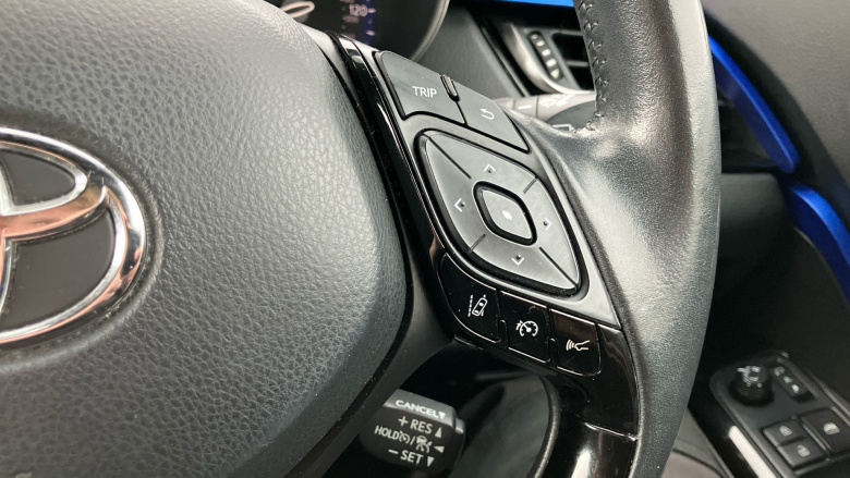 Toyota C-HR 1.8 Hybrid Dynamic 5dr CVT Hybrid Hatchback